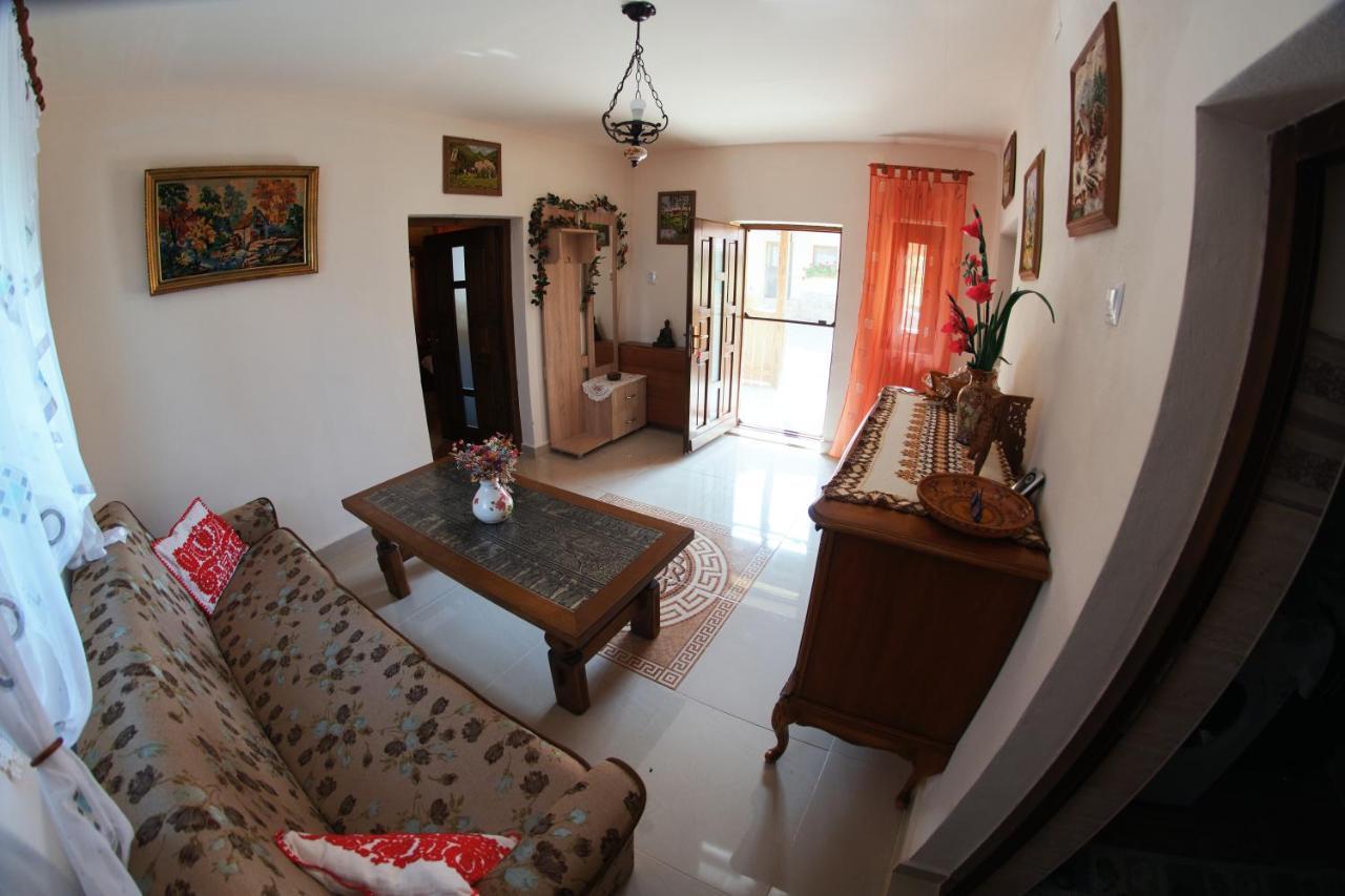 Country house Casa Ciobanca